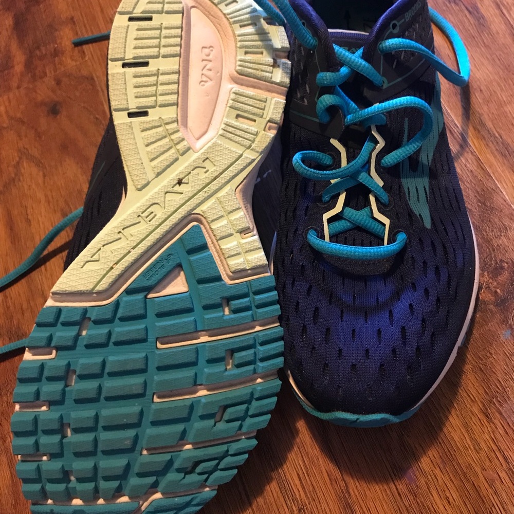 Brand New Brooks Ravenna